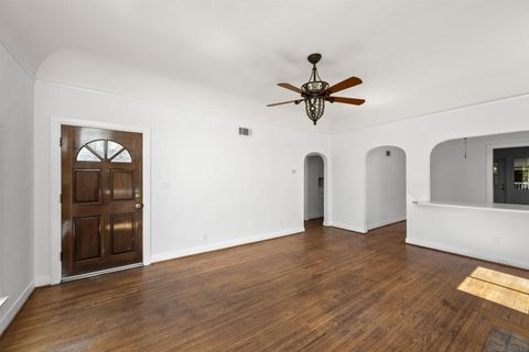 Tiny photo for 3527 Mississippi St, San Diego, CA 92104 (MLS # 260007196)