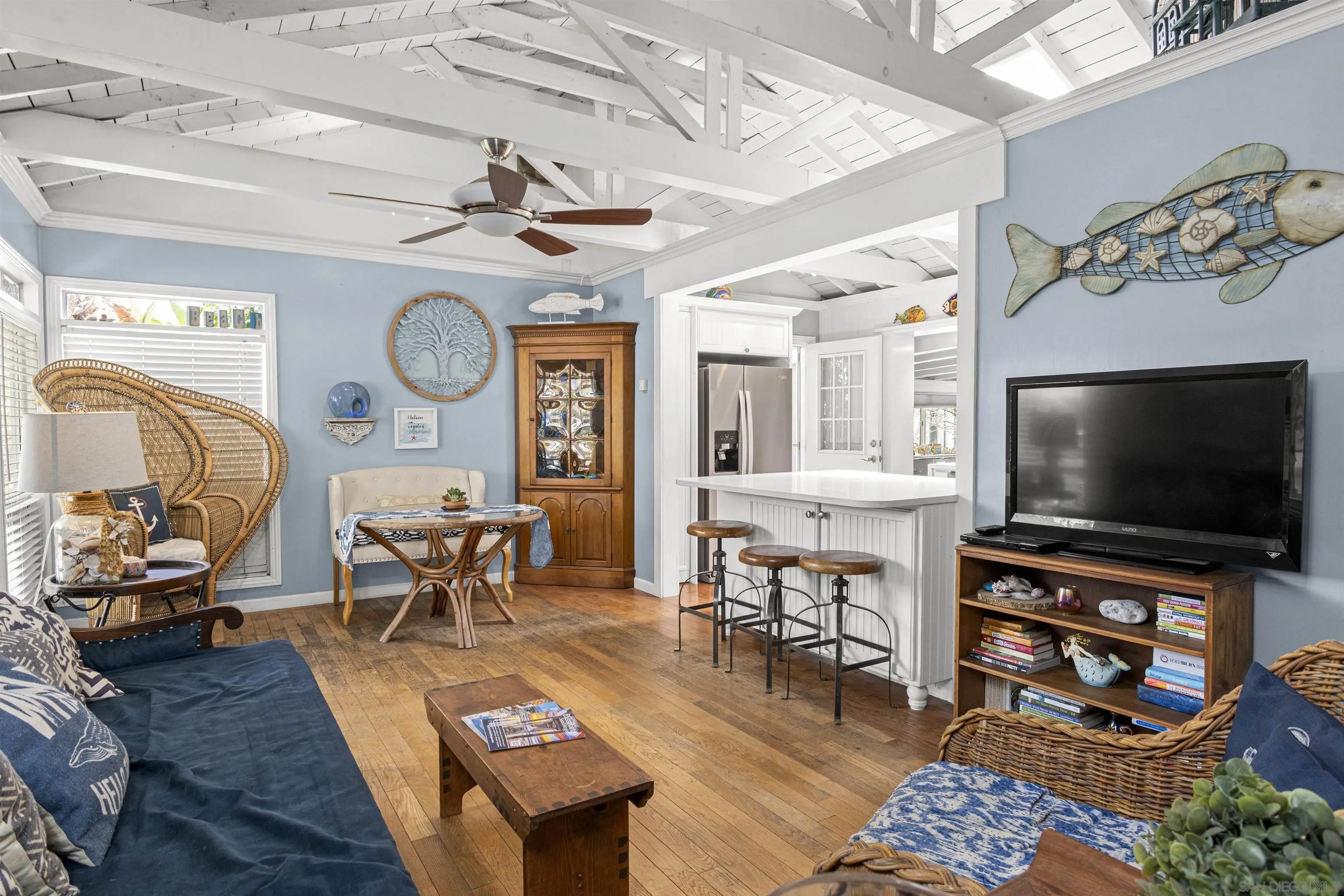 2810 Madison