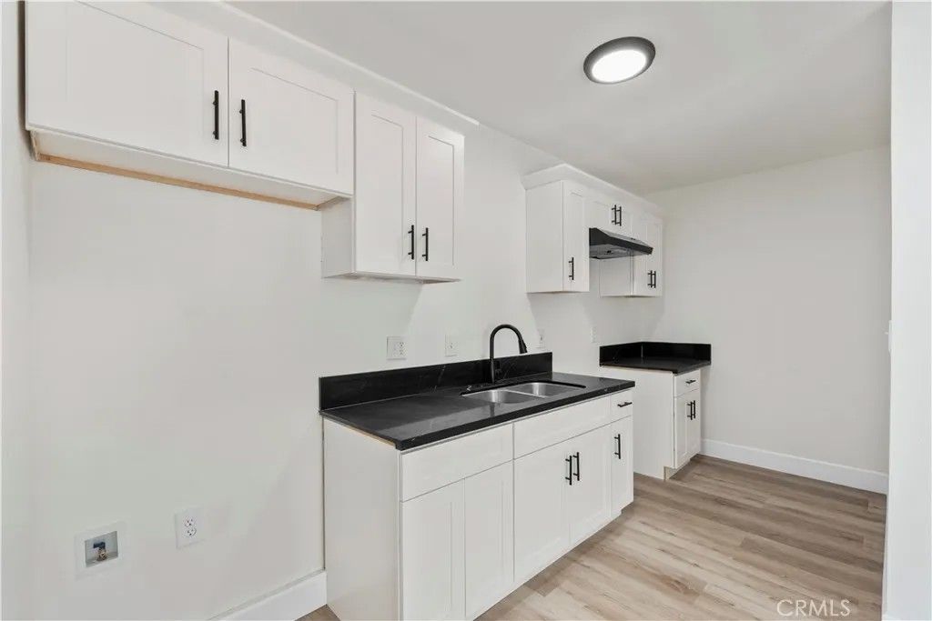 Photo of 6810 Dorinda Dr, Riverside, CA 92503 (MLS # IG26021368)