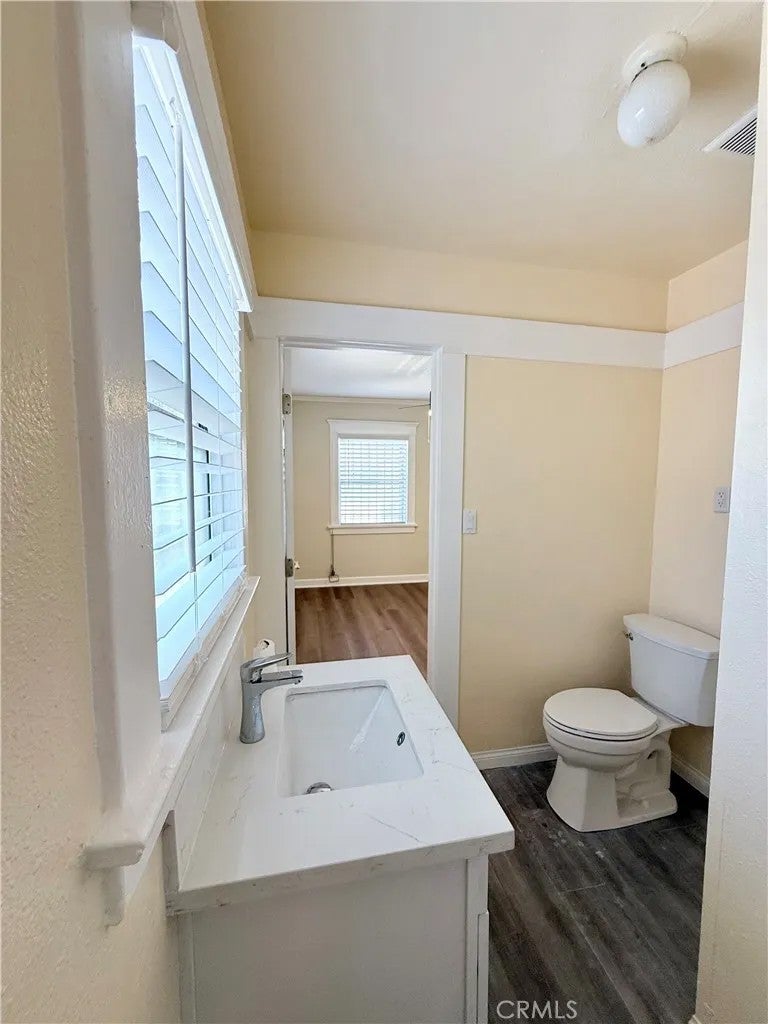 243 E 82nd