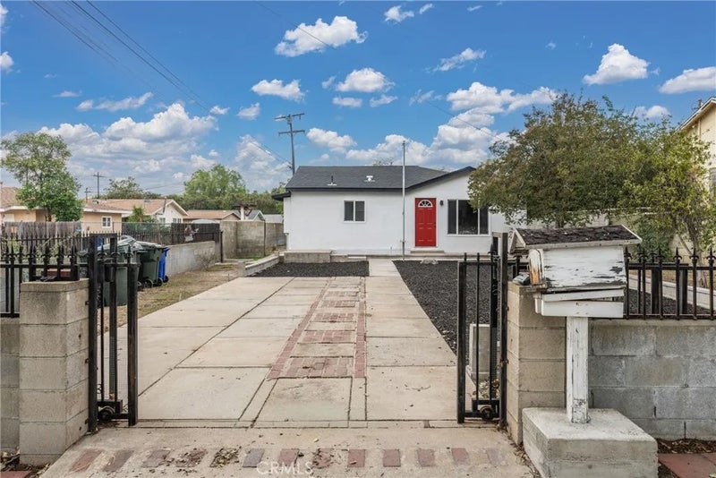 249 N 10th Avenue