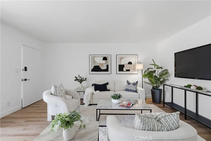 15312 S Normandie 104