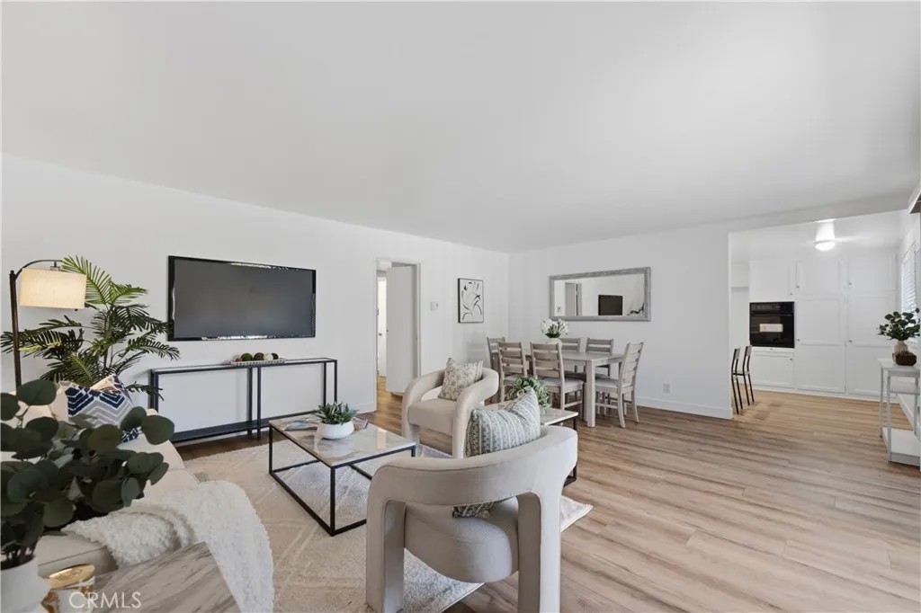 15312 S Normandie 104