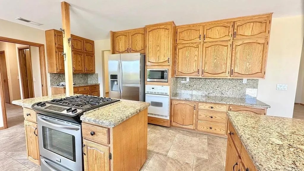 2798 Alta Vista Drive