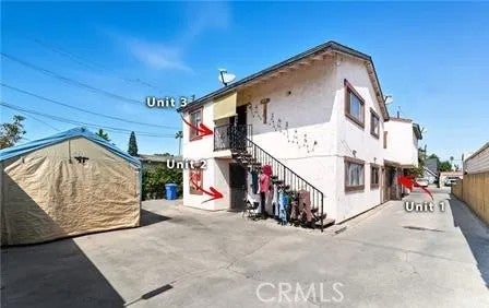 2526 Flower Street