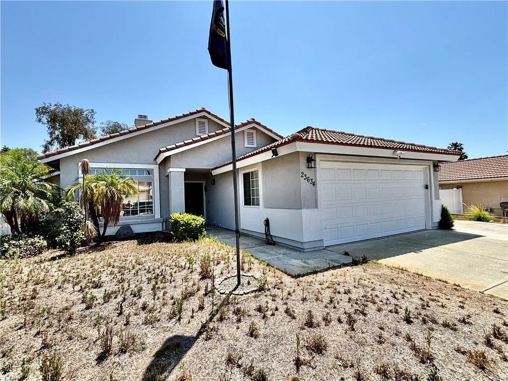 Photo of 23634 Underwood Circle, Murrieta, CA 92562 (MLS # SW25146309)