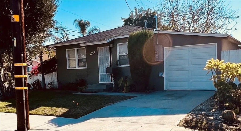 Photo of 8564 Cole St, Downey, CA 90242 (MLS # DW25268353)