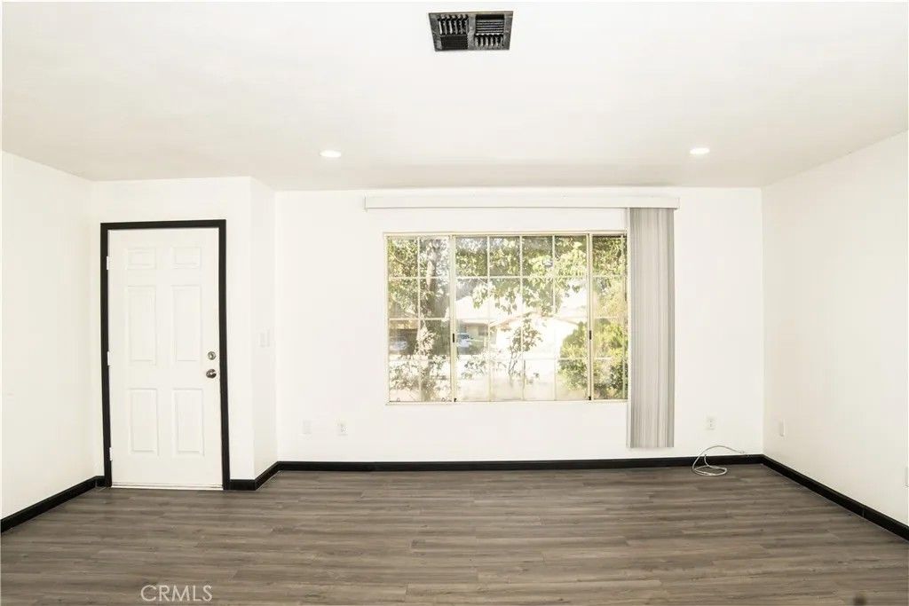 Photo of 61593 Capilla Dr, Joshua Tree, CA 92252 (MLS # JT25265720)