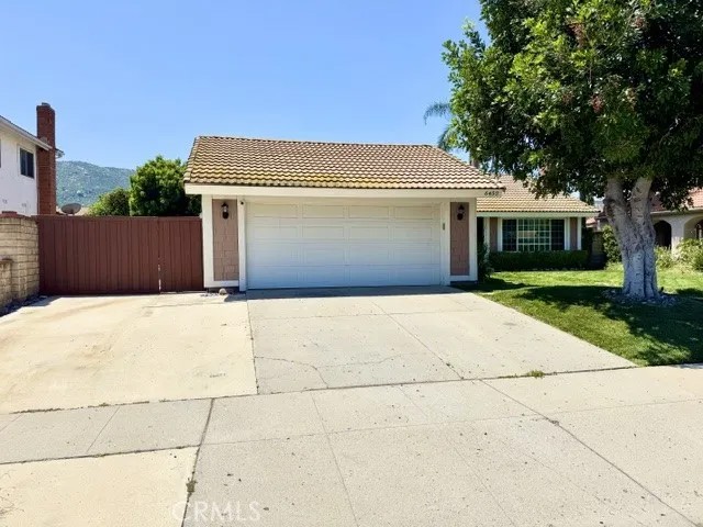 6452 Hazel Circle