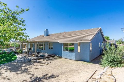 Tiny photo for 19809 Modoc Rd, Apple Valley, CA 92308 (MLS # HD25247287)