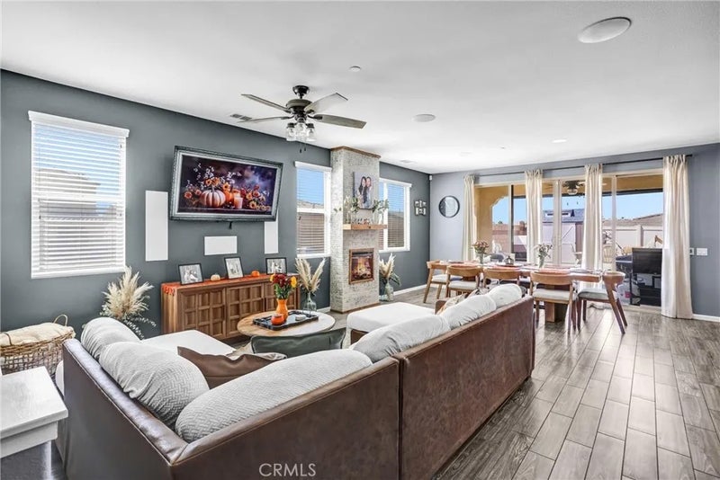1619 Velum Court
