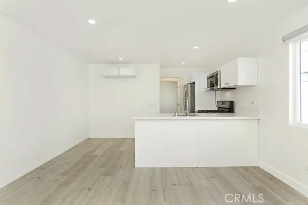 Photo of 6745 Laurel Canyon #206, North Hollywood, CA 91606 (MLS # SR26090260)