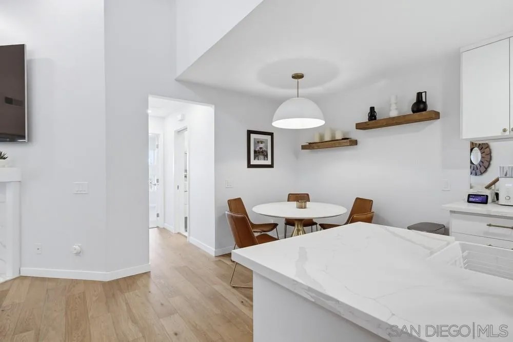 7223 Camino Degrazia 75