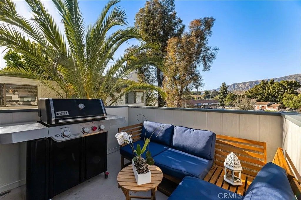 Photo of 10550 Sunland Blvd #7, Sunland, CA 91040 (MLS # BB26094478)