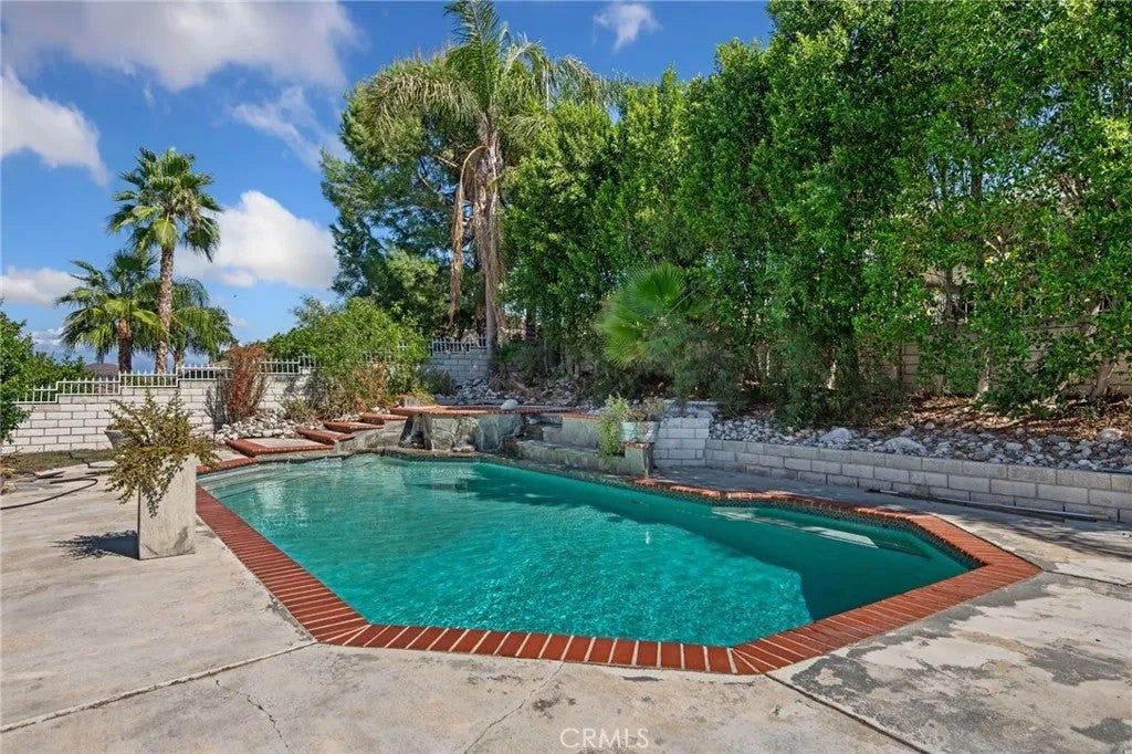 31393 Emperor Drive