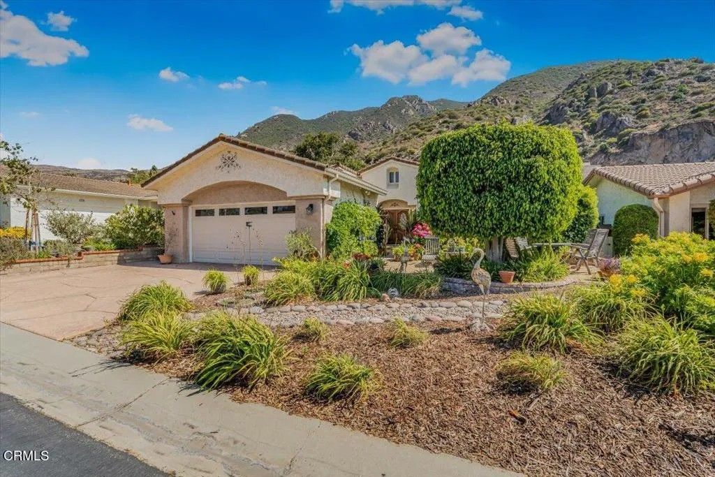 Photo of 6186 Irena Avenue, Camarillo, CA 93012 (MLS # V1-34379)