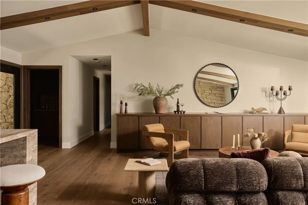 3655 Wrightwood