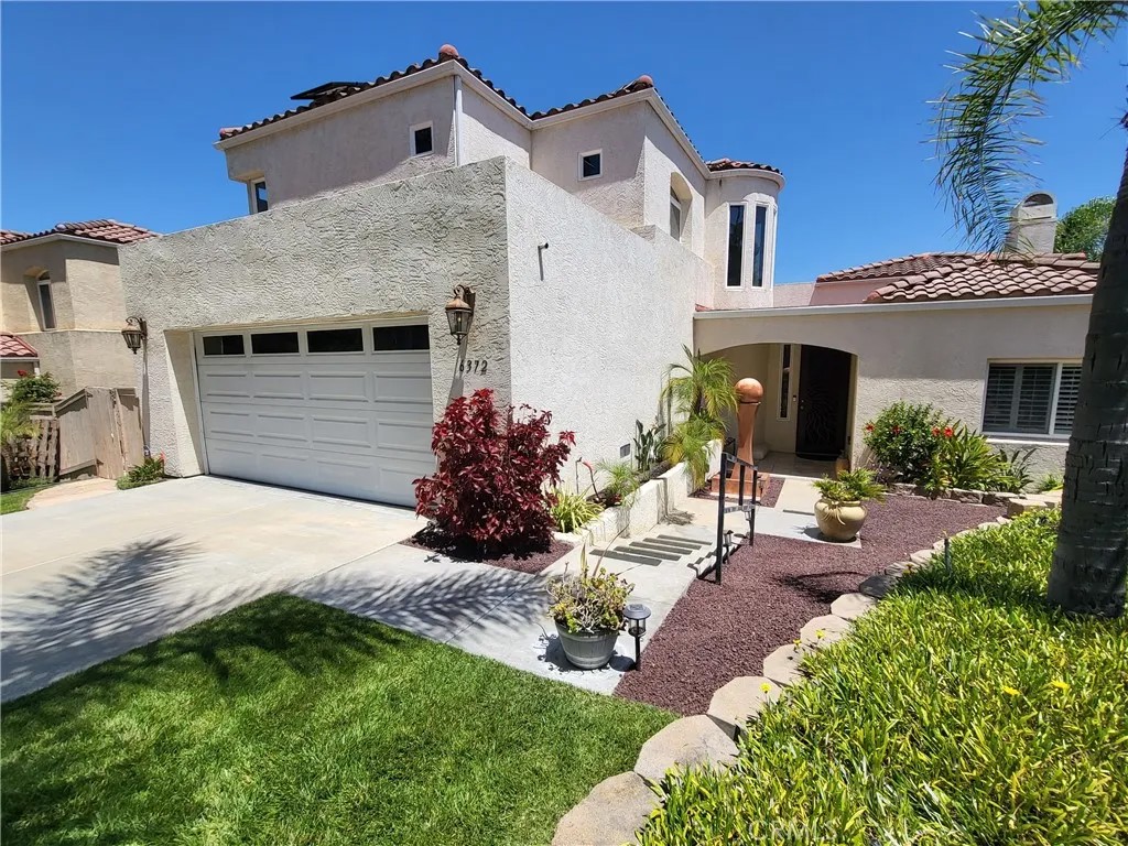 6372 Camino Largo