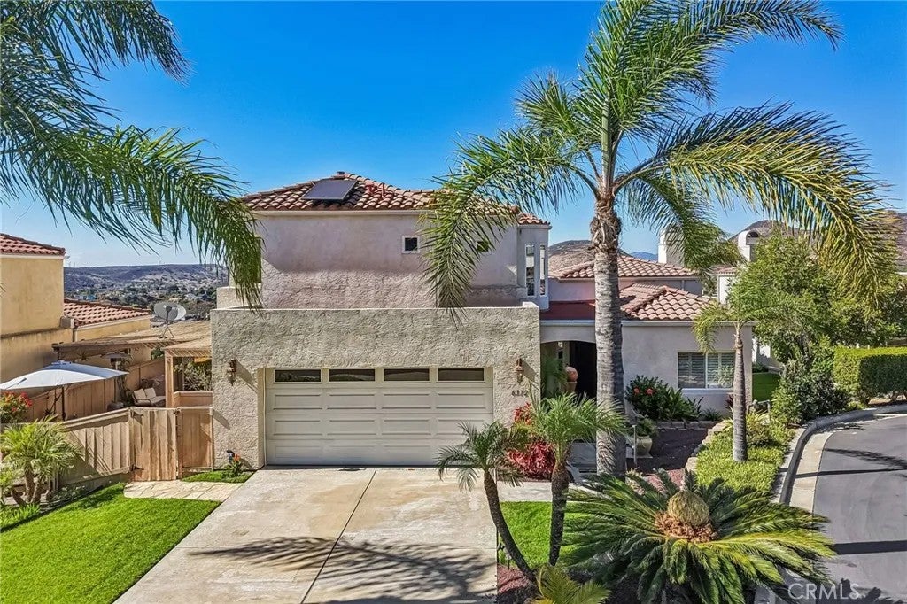 6372 Camino Largo