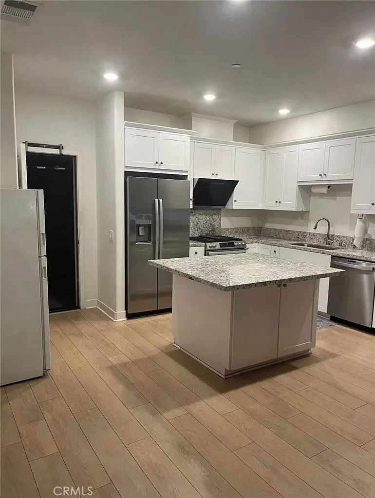 2608 Winston Court