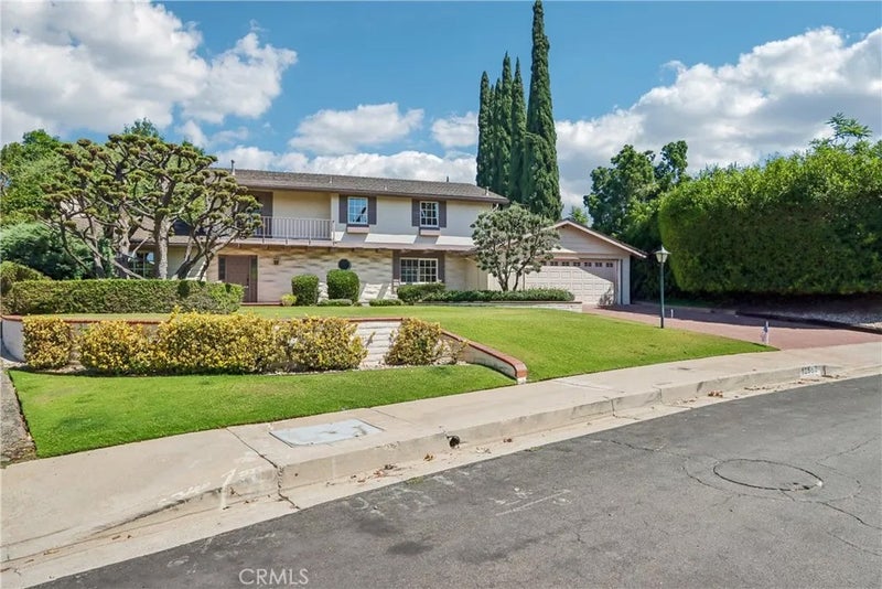 12555 Nedra Drive