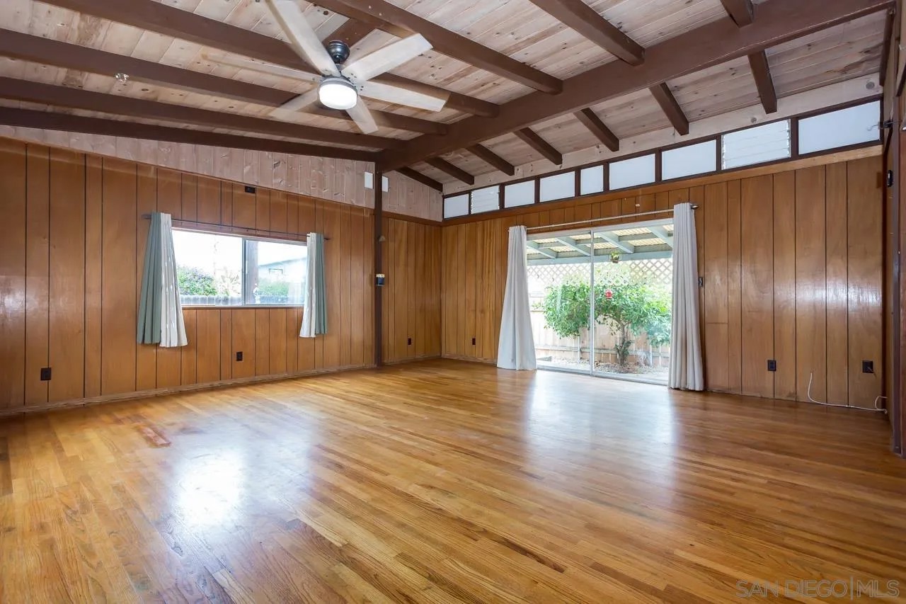 700 Brockwood Dr.