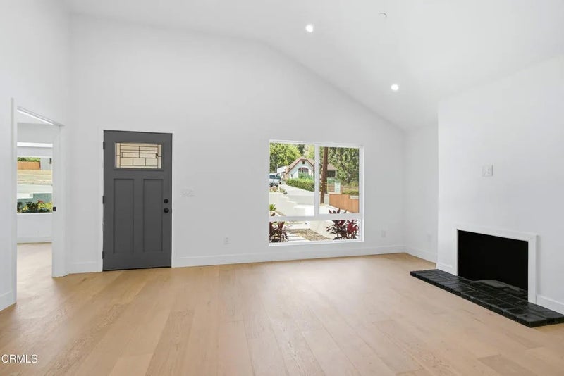 108 E Grandview Avenue