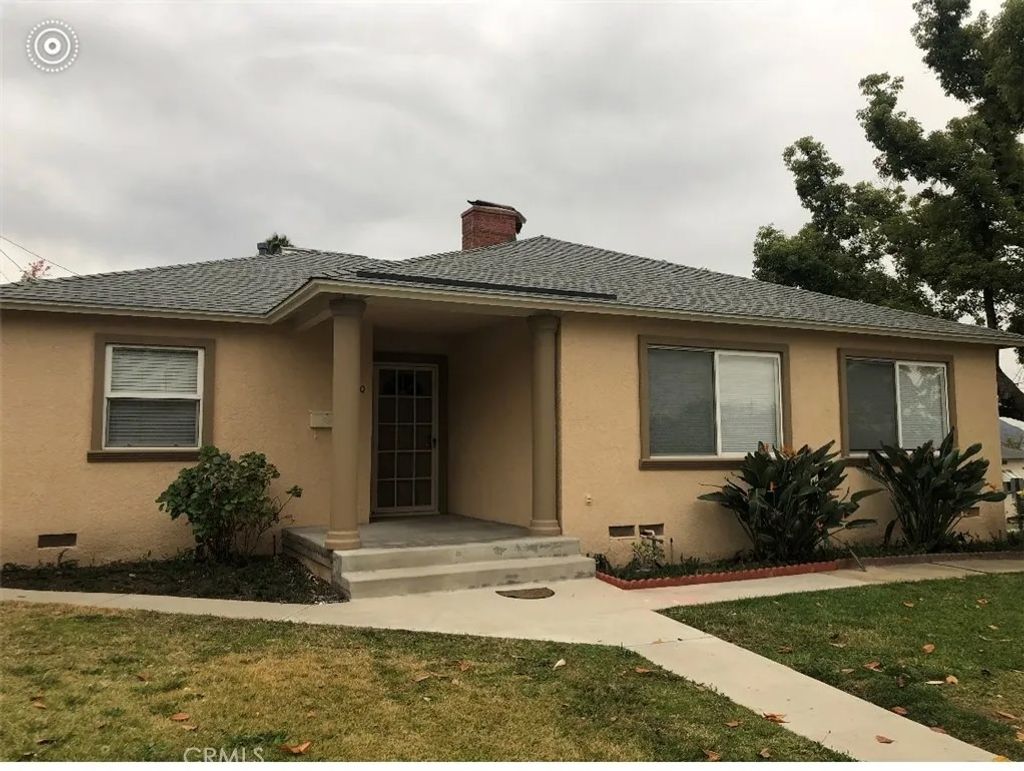Photo of 620 Stephen Rd, Burbank, CA 91504 (MLS # AR26006146)
