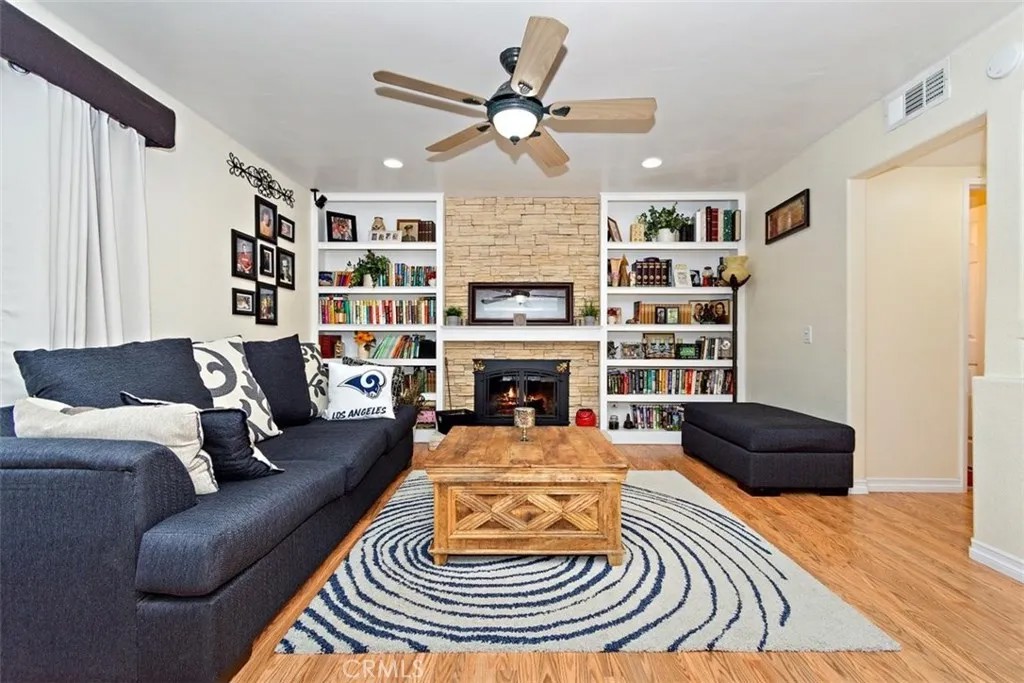2503 Canterbury Trail