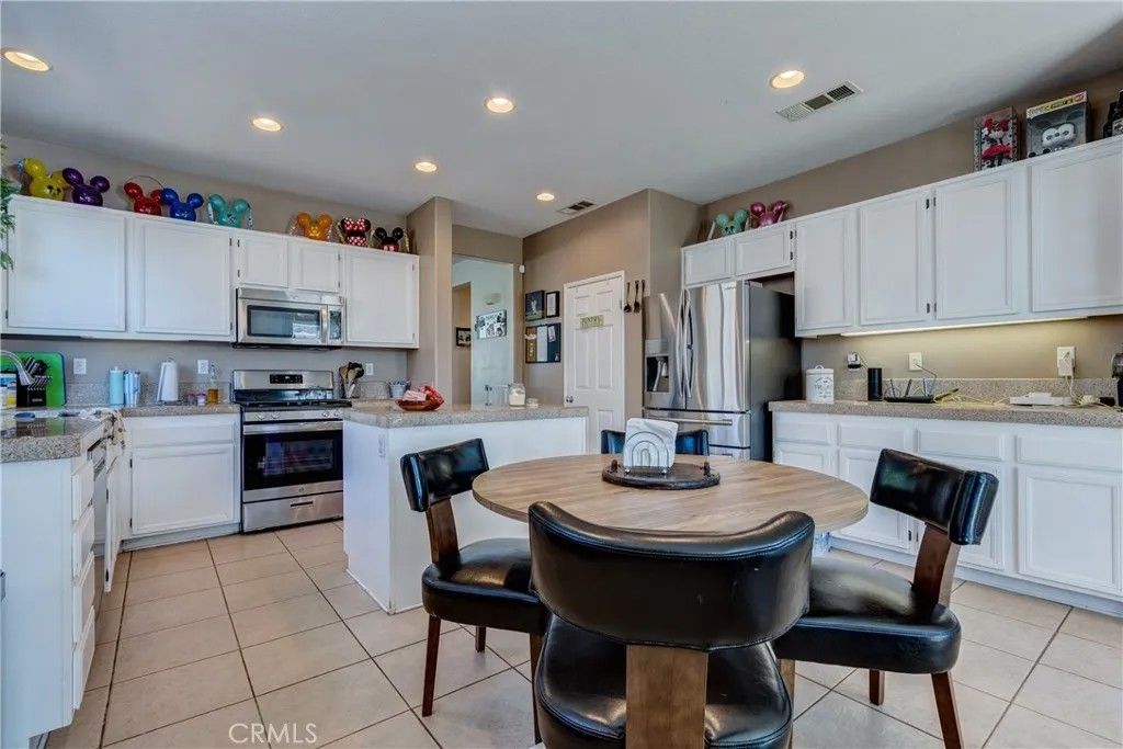 Photo of 27727 Holly Oak, Menifee, CA 92585 (MLS # IG26036142)