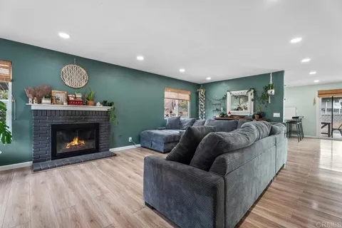 215 Henrietta Ct, San Diego, CA 92114 - #: PTP2508584