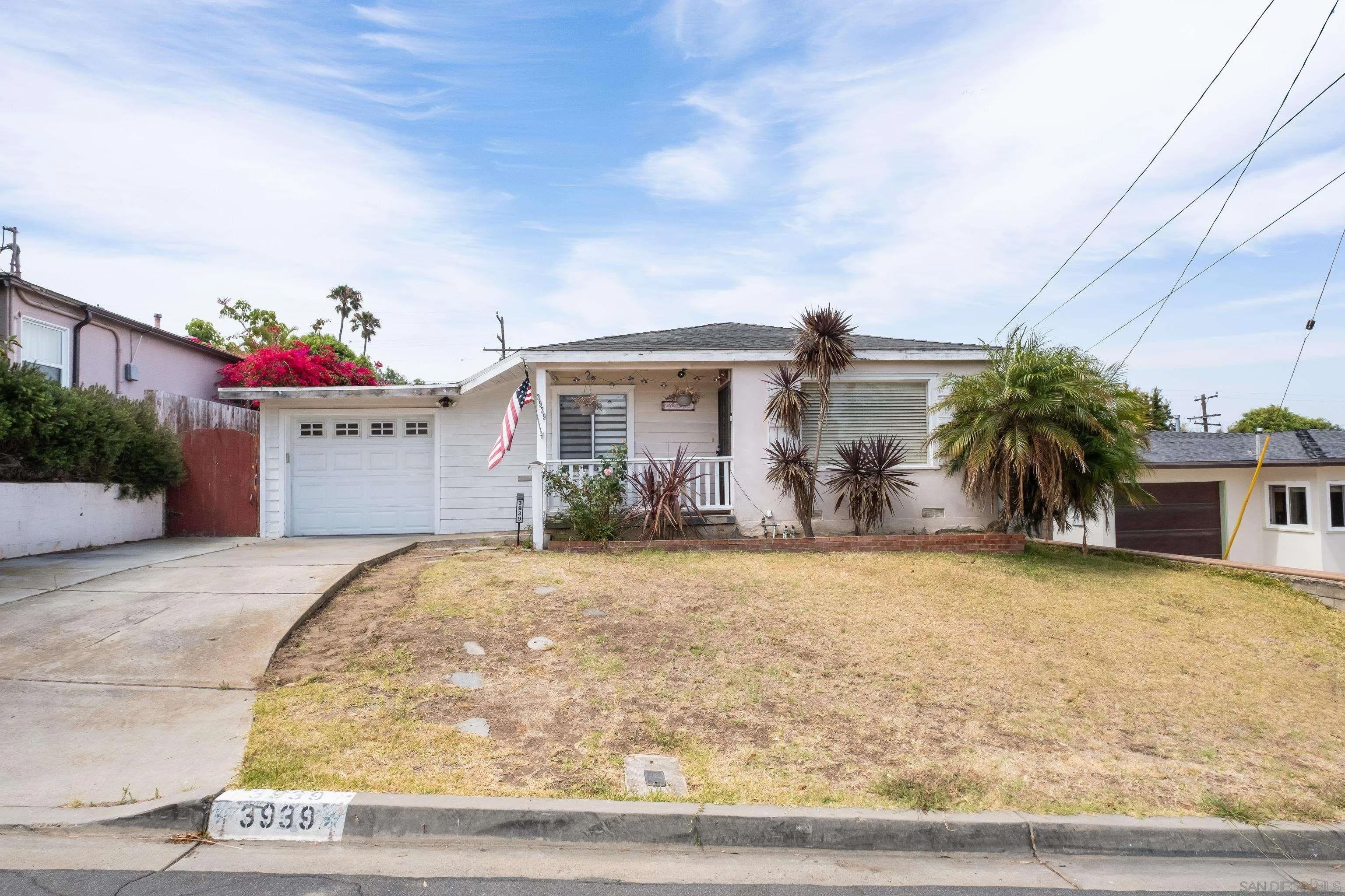 3939 Santa Cruz Avenue