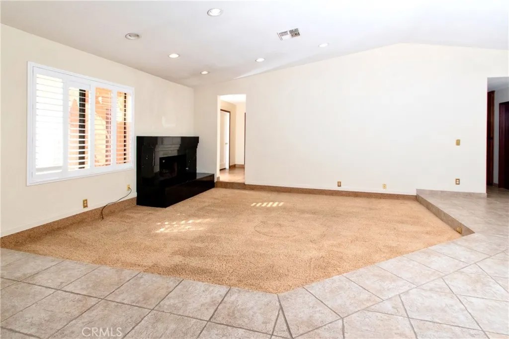 64337 Doral Drive