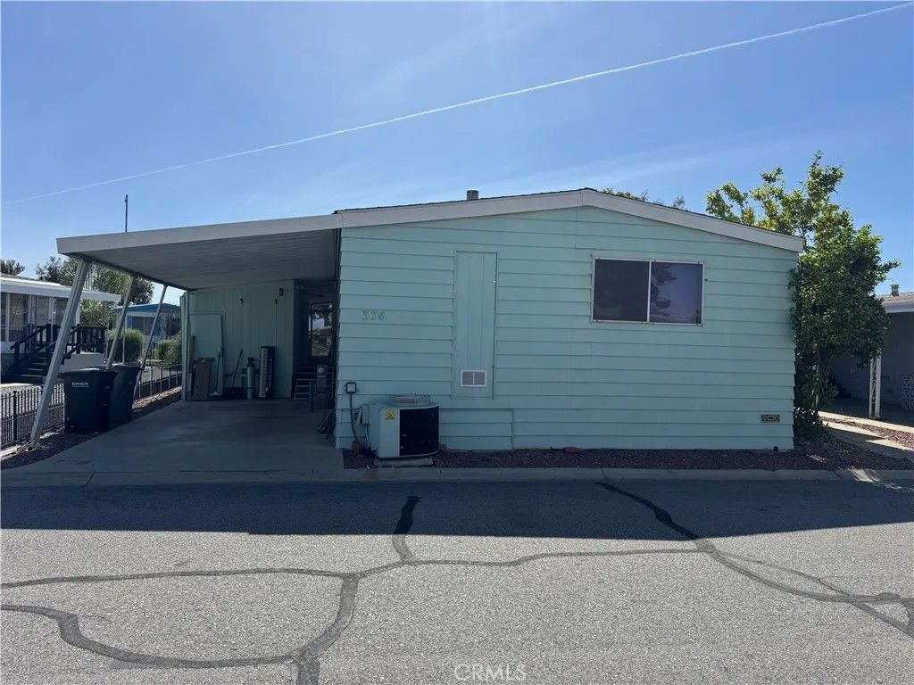 Photo of 5001 W Florida, Hemet, CA 92545 (MLS # IV26066280)