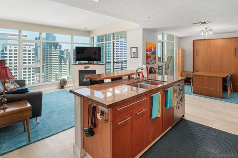 Tiny photo for 1199 Pacific Hwy #2503, San Diego, CA 92101 (MLS # 250031704)