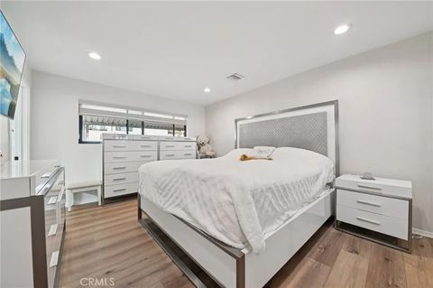 Tiny photo for 15937 Londelius Street, North Hills, CA 91343 (MLS # SR25274570)