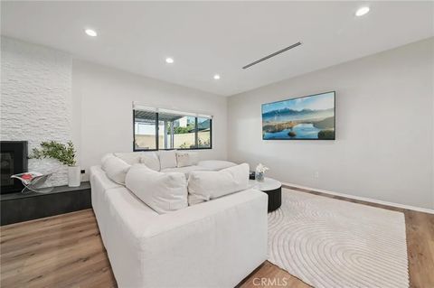 Tiny photo for 15937 Londelius Street, North Hills, CA 91343 (MLS # SR25274570)