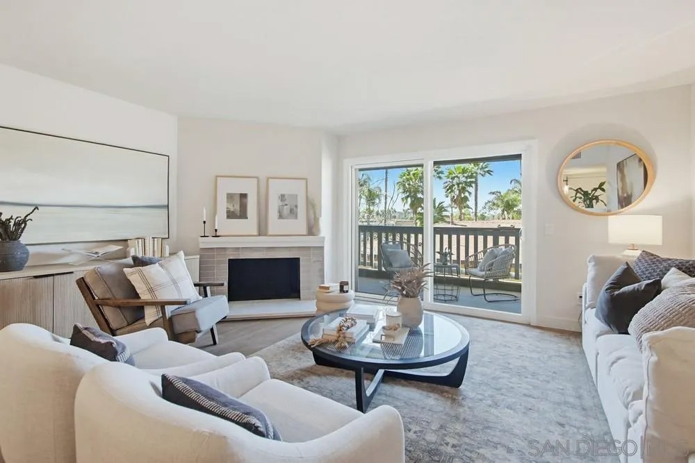 1020 E Washington Ave 107