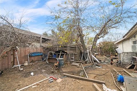 Tiny photo for 19597 Jurupa Avenue, Bloomington, CA 92316 (MLS # IV25240475)