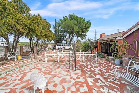 Tiny photo for 19597 Jurupa Avenue, Bloomington, CA 92316 (MLS # IV25240475)