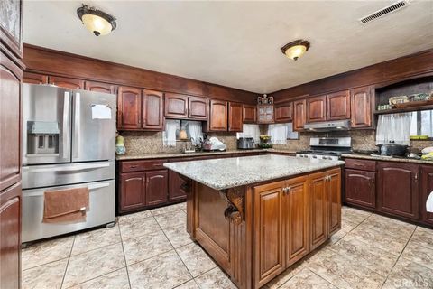 Tiny photo for 19597 Jurupa Avenue, Bloomington, CA 92316 (MLS # IV25240475)
