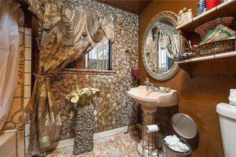 Tiny photo for 19597 Jurupa Avenue, Bloomington, CA 92316 (MLS # IV25240475)