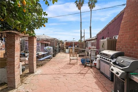 Tiny photo for 19597 Jurupa Avenue, Bloomington, CA 92316 (MLS # IV25240475)