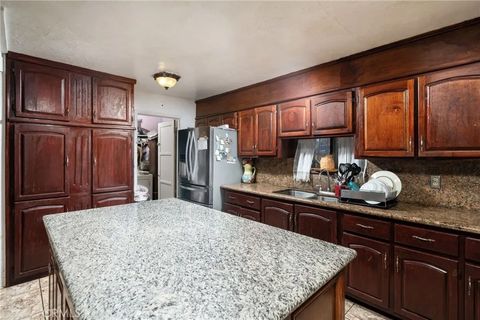 Tiny photo for 19597 Jurupa Avenue, Bloomington, CA 92316 (MLS # IV25240475)