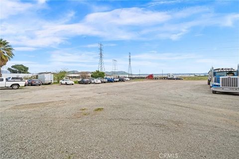 Tiny photo for 19597 Jurupa Avenue, Bloomington, CA 92316 (MLS # IV25240475)