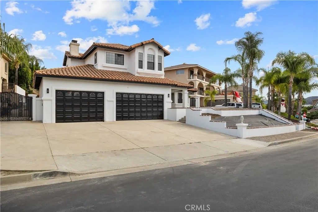 Photo of 29566 Big Range Rd #1, Canyon Lake, CA 92587 (MLS # SW25266301)