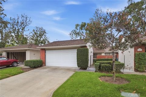 Photo of 27 Dogwood, Irvine, CA 92612 (MLS # SB26088714)