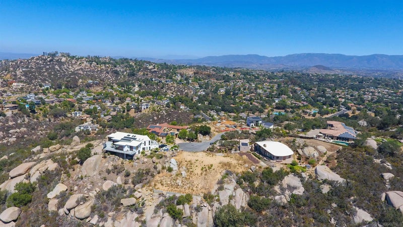 10011 Tall Oak Dr n/a