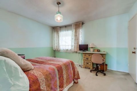 Tiny photo for 11138 Aqua Vista #43, Studio City, CA 91602 (MLS # OC25247360)