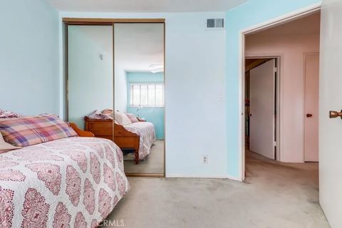 Tiny photo for 11138 Aqua Vista #43, Studio City, CA 91602 (MLS # OC25247360)